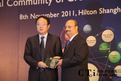 Frost & Sullivan ȫ��CEO�涭�ºϻ���Aroop Zutshi���ң����A���������(w��)�C�l(f��)��ȫ����Ź�������(w��)���L(zh��ng)�c��(chu��ng)�ª�(ji��ng)�����n�ԣ��A���������(w��)�a(ch��n)Ʒ�����L(zh��ng)����<br/>

